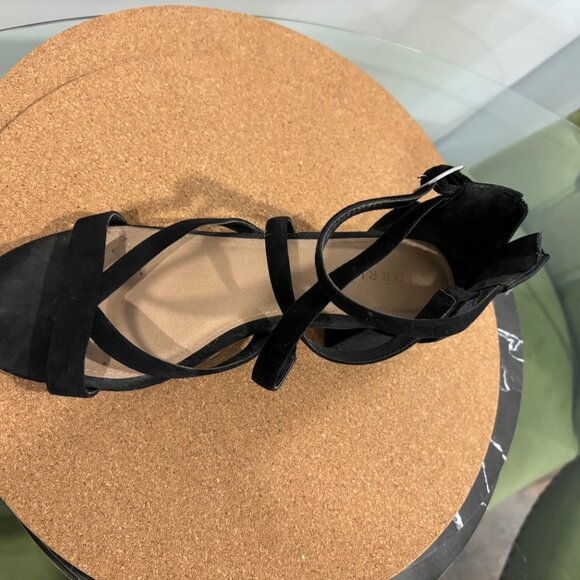 Block Heel sandal - Picture 3 of 3